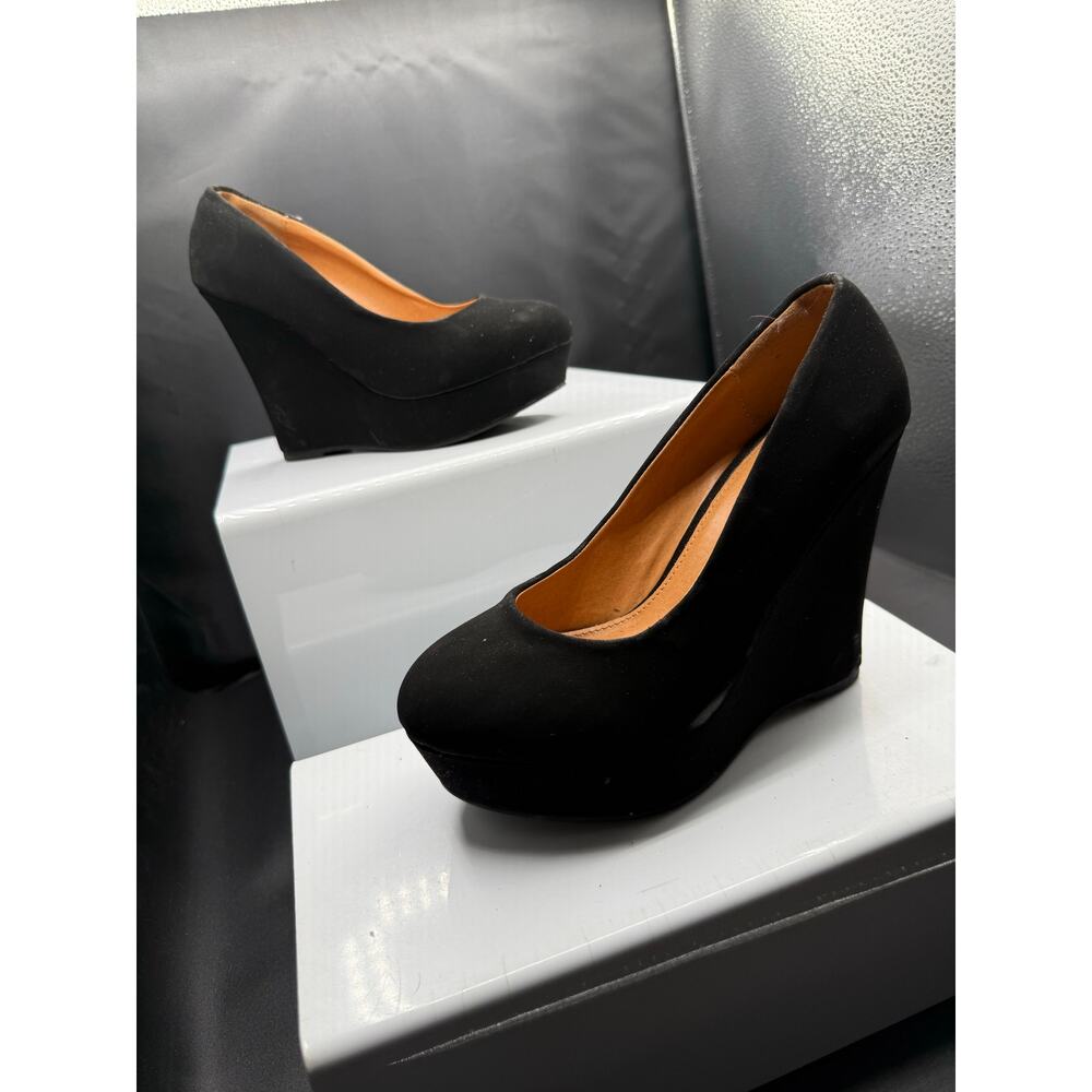 Top Moda Black Suede Wedge Heels - Size 8W